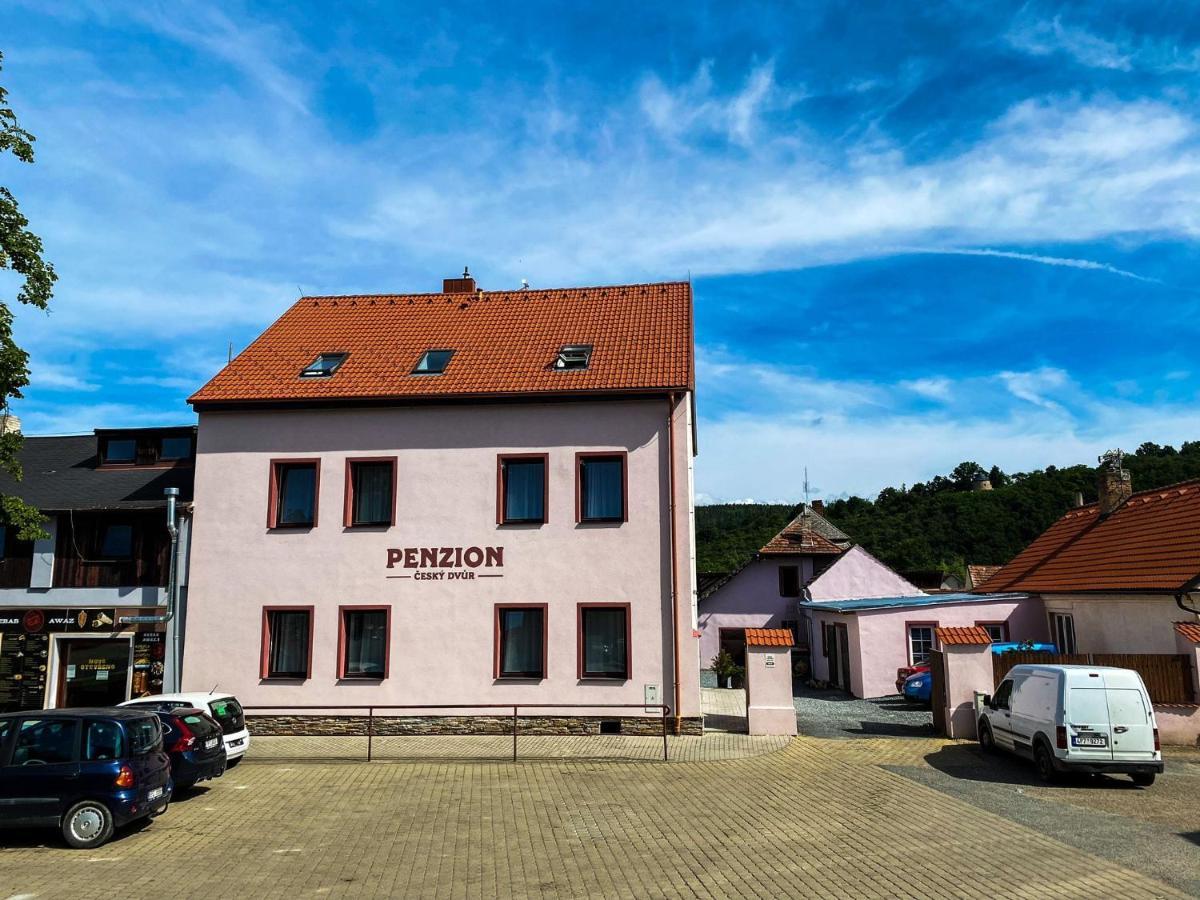 Penzion Cesky Dvur Stary Plzenec Exterior foto
